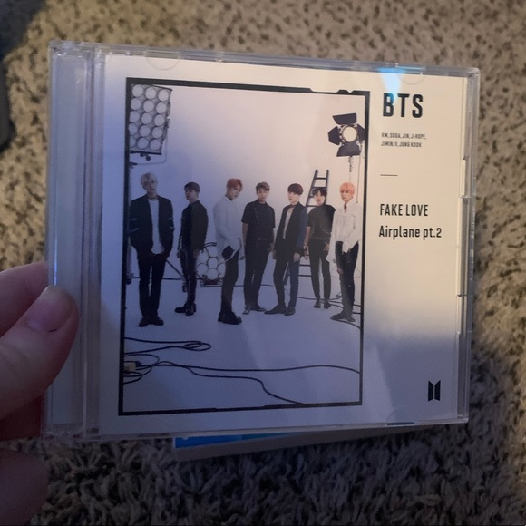 BTS CD - Picture 1 of 2